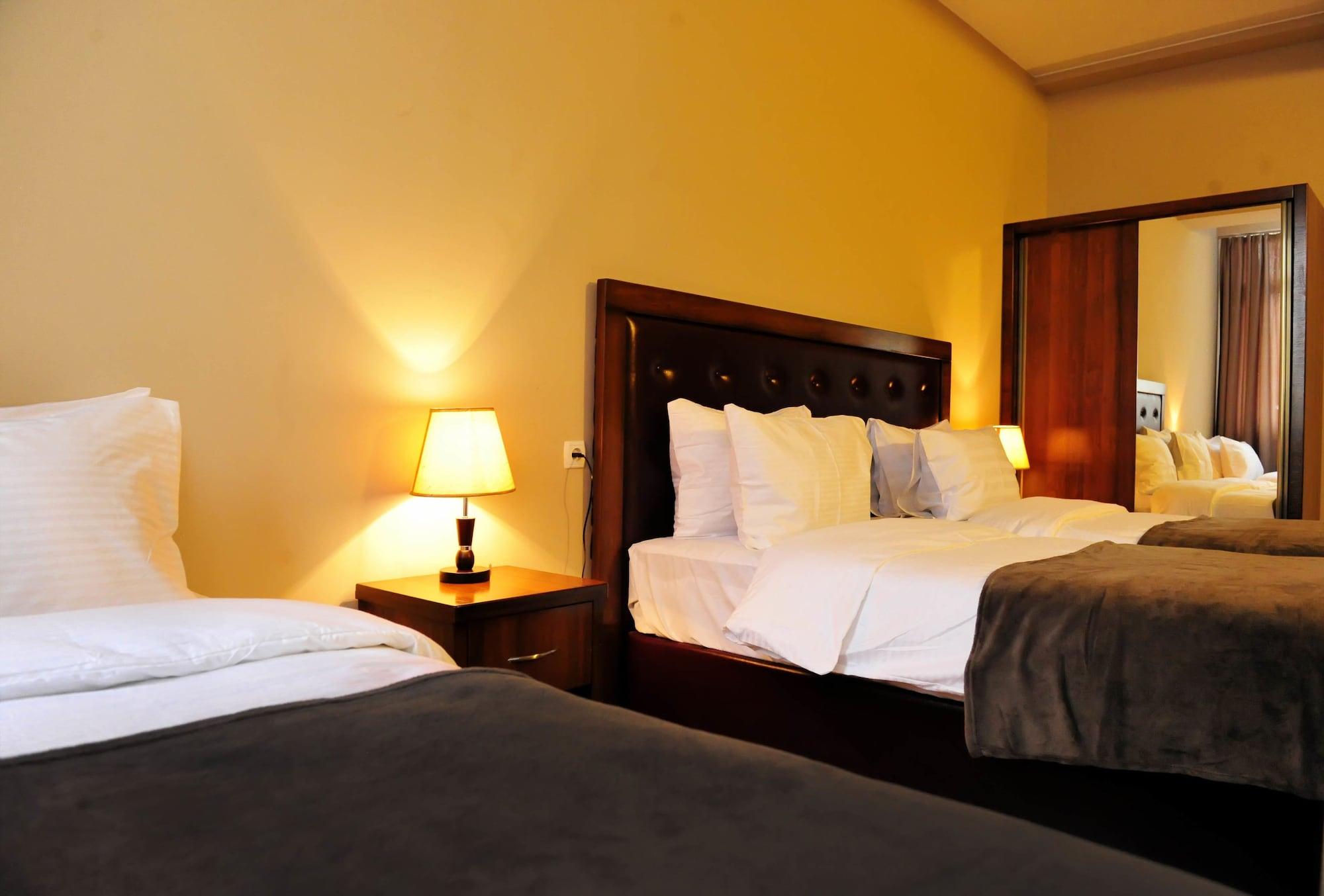 Hotel Rogalux Blue Tbilisi Zewnętrze zdjęcie