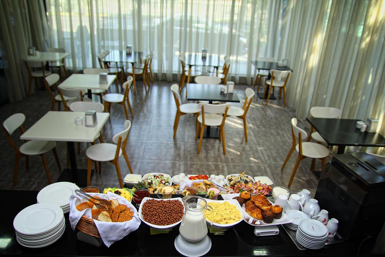 Hotel Rogalux Blue Tbilisi Zewnętrze zdjęcie