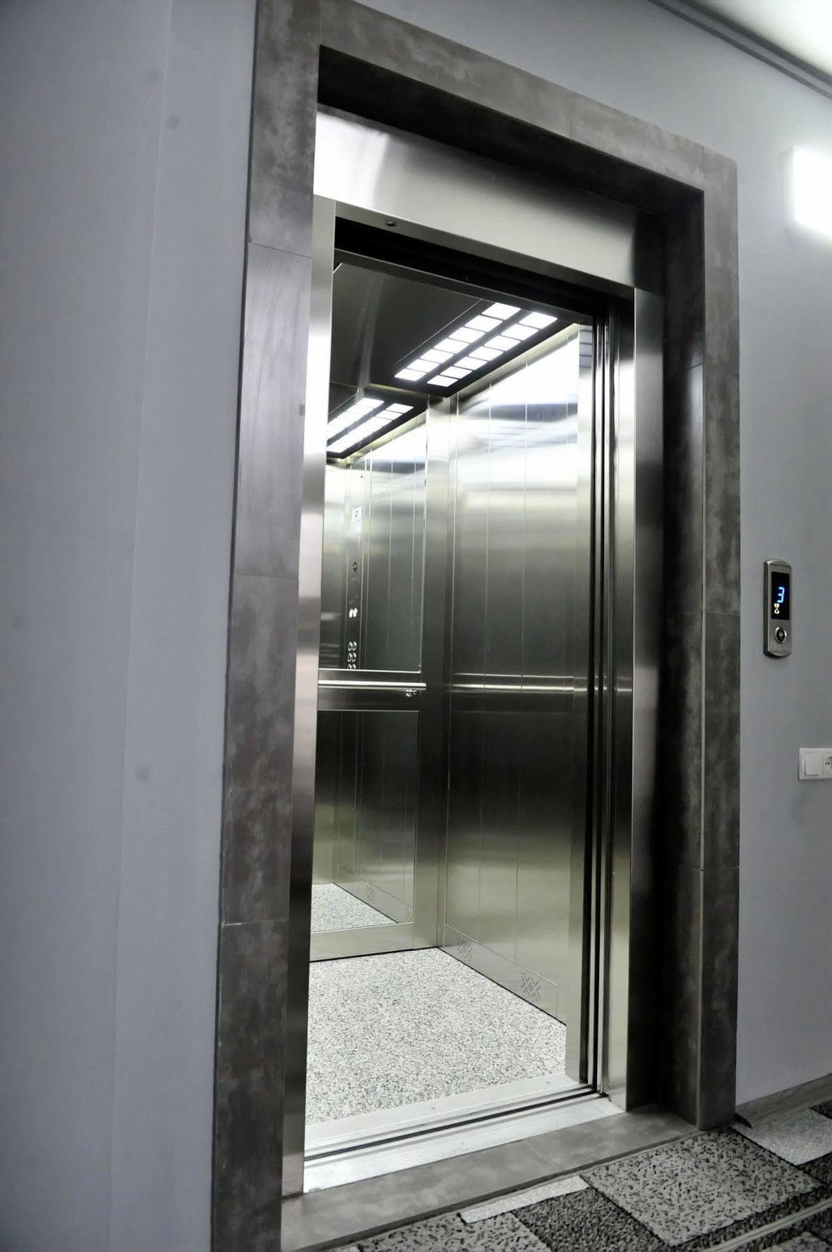 Hotel Rogalux Blue Tbilisi Zewnętrze zdjęcie